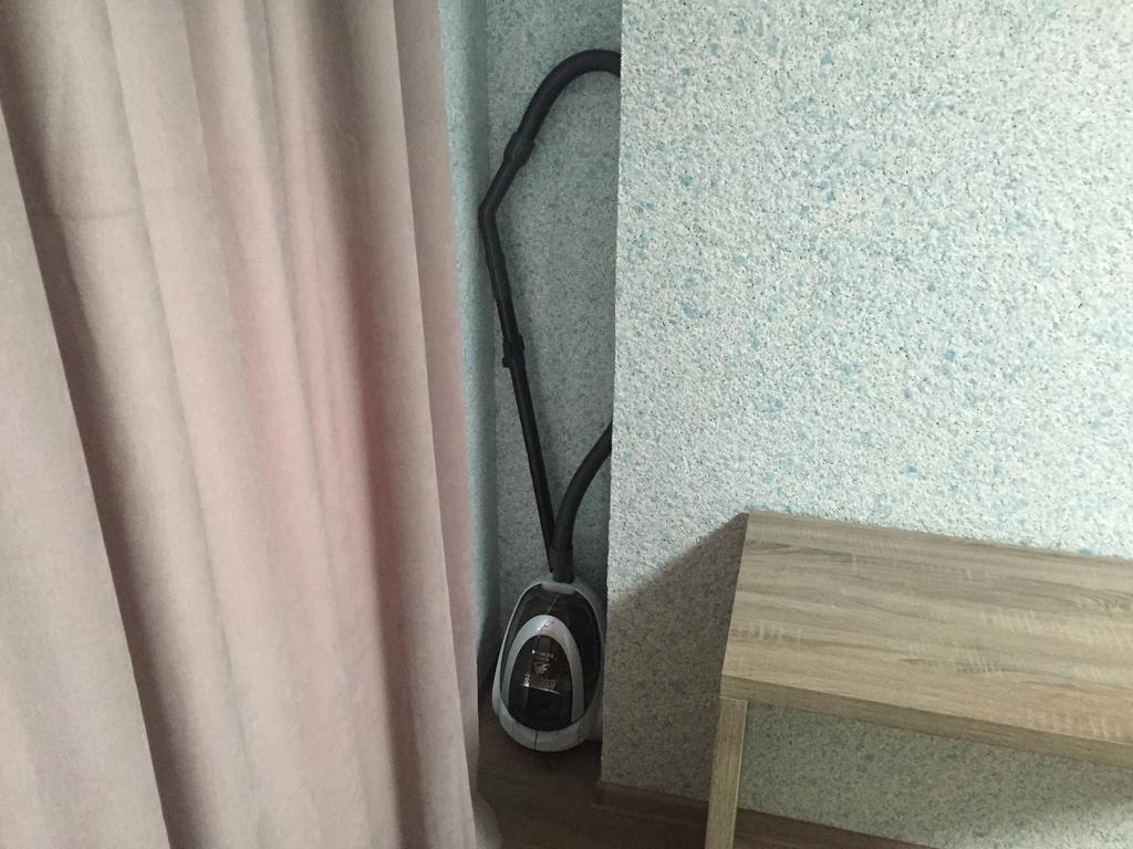 Sea Towers 2 Room Apartment バトゥーミ エクステリア 写真